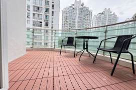 Modern Bright 4BR Apartment near Shanghai Indoor Stadium Metro (L1/L3/L4/L9)