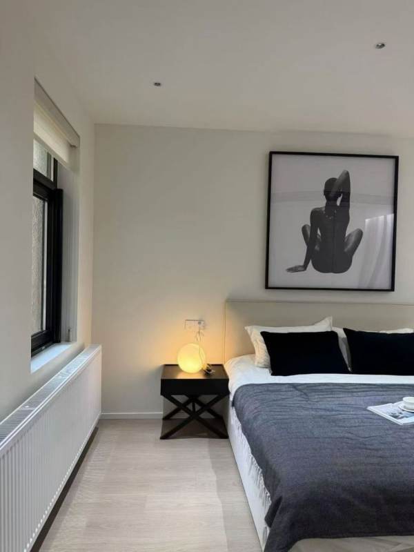 Housing image — Bedroom