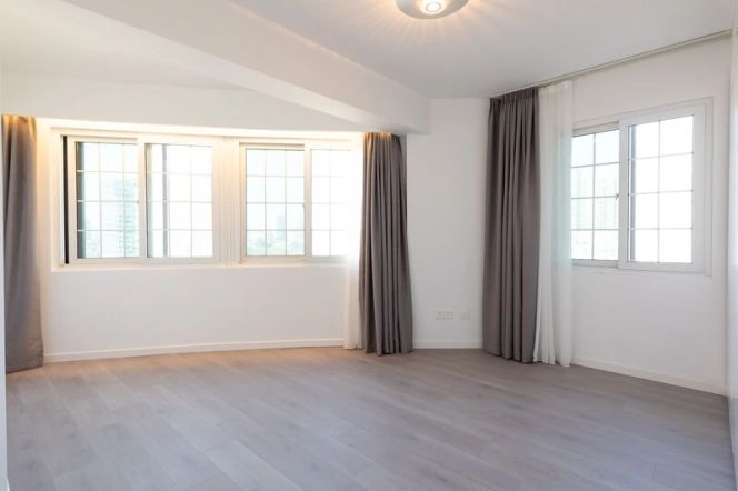 Spacious 3BR Apartment near South Shaanxi Rd Metro