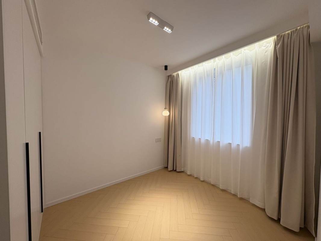 Housing image — Bedroom