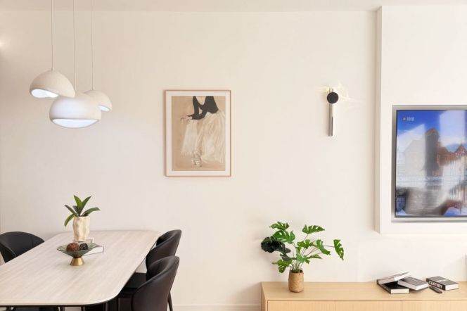Spacious 2BR Apartment in Gubei (L10/L15)