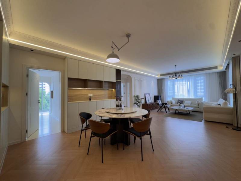 Housing image — Living Room
