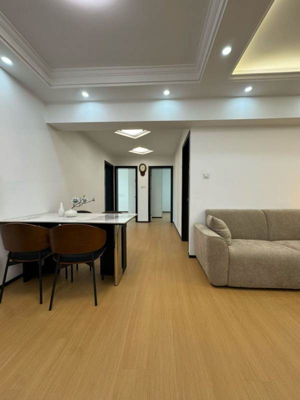 Housing image — Living Room