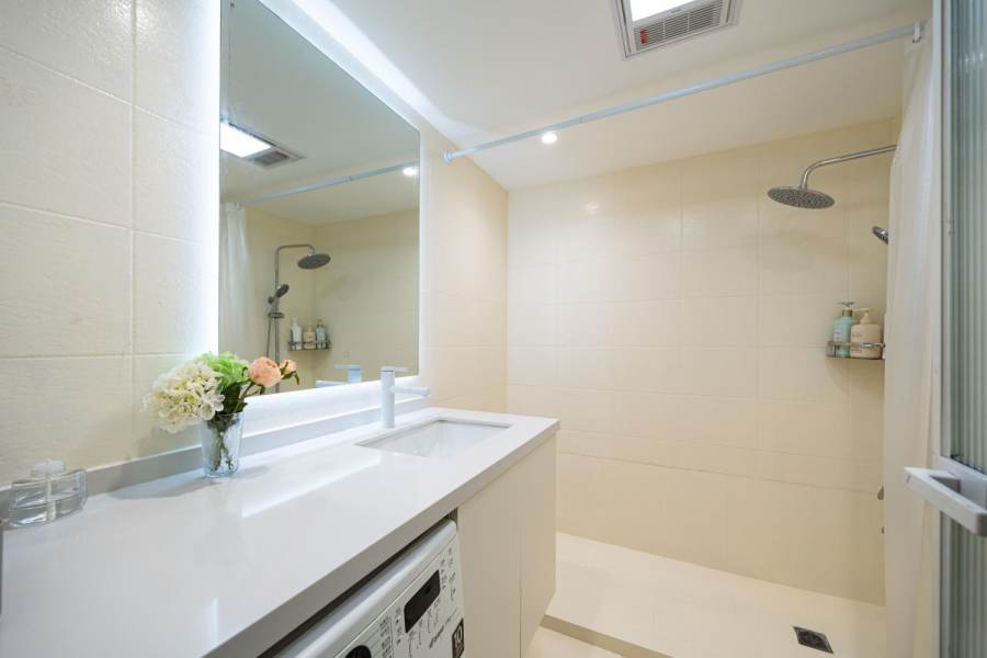 Housing image — Bathroom