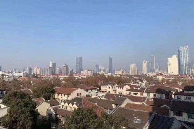 Spacious Modern Bright 2BR Apartment near Jiashan Market (L9/L12)
