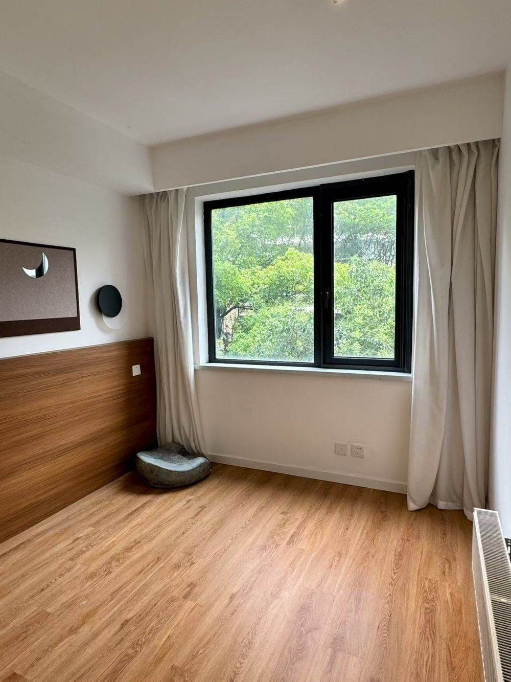 Housing image — Bedroom