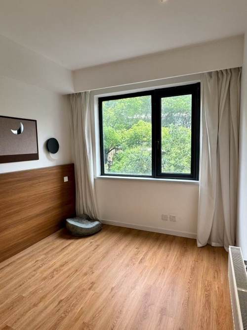Housing image — Bedroom