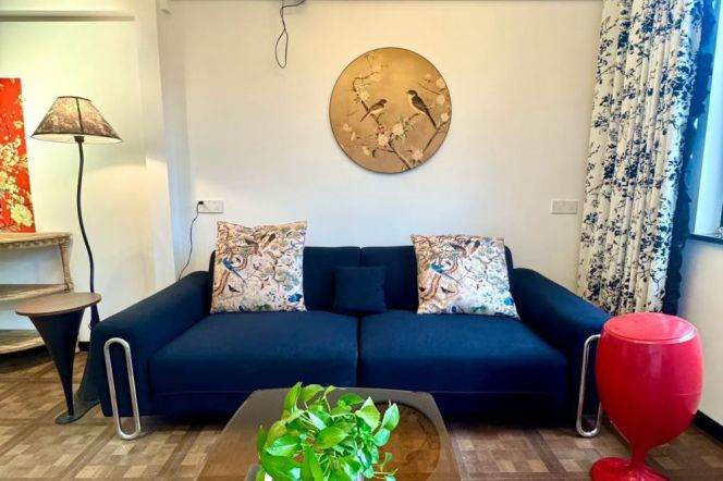 2BR Heritage Apartment near Middle Huaihai Rd Metro (L9)