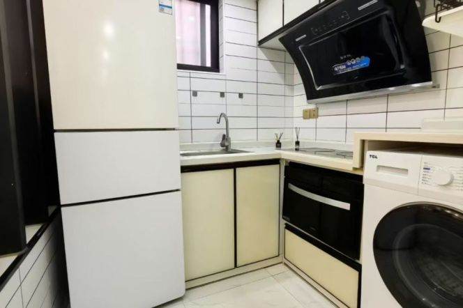 1BR Lane House near Zhongshan Park (L2/L11)