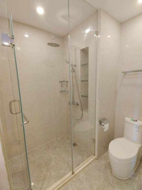 Housing image — Bathroom