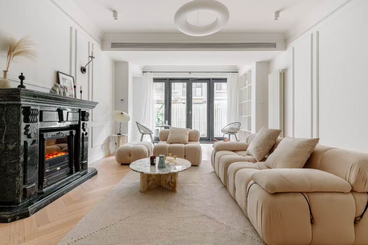 Housing image — Living Room