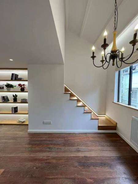 Housing image — Living Room