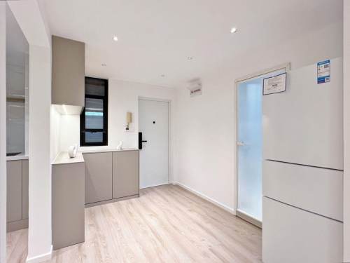 Housing image — Kitchen