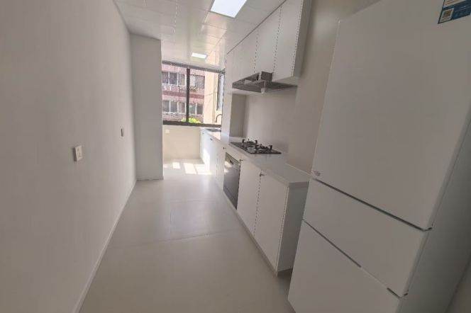 Modern Bright 3BR Apartment near Madang Rd Metro