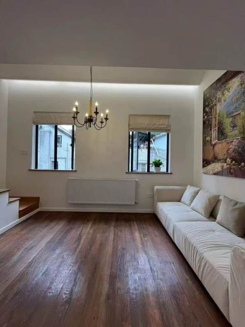Housing image — Living Room