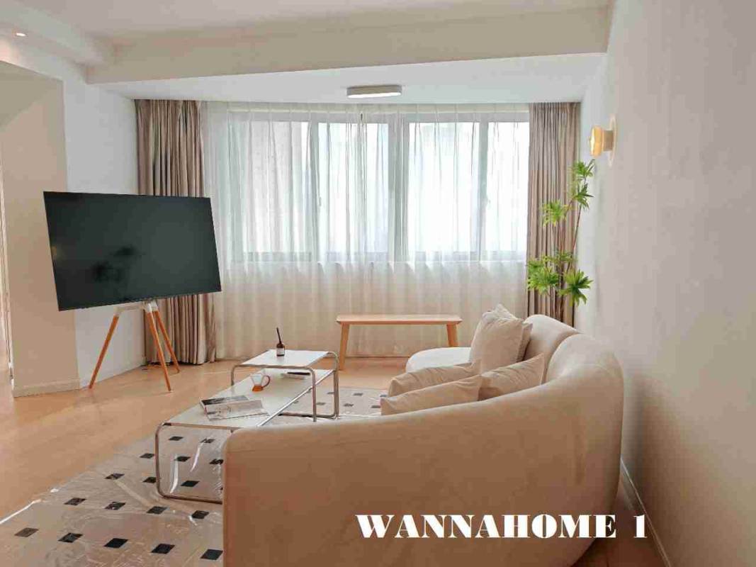 Housing image — Living Room