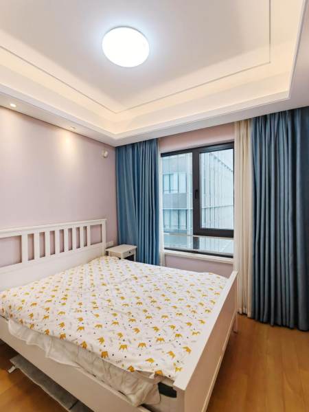 Housing image — room