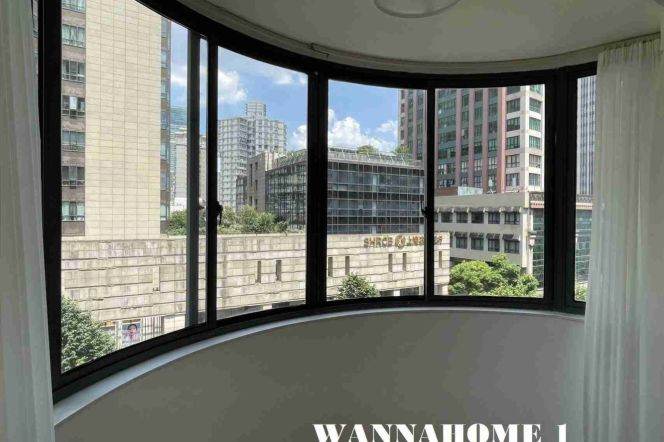 Bright Modern 3BR Apartment in Jing'an