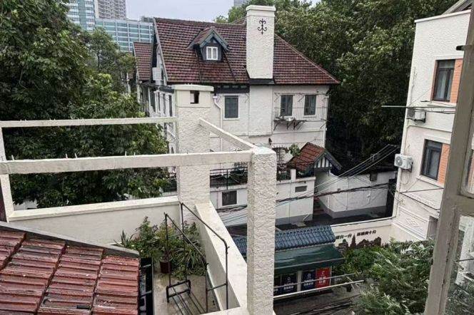 1BR Lane House near Jing'an Temple (L2/L7/L14)