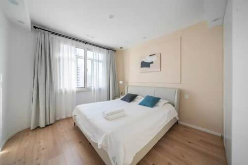 Housing image — Bedroom