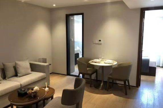 1BR Serviced Apartment in Jing'an (L7)