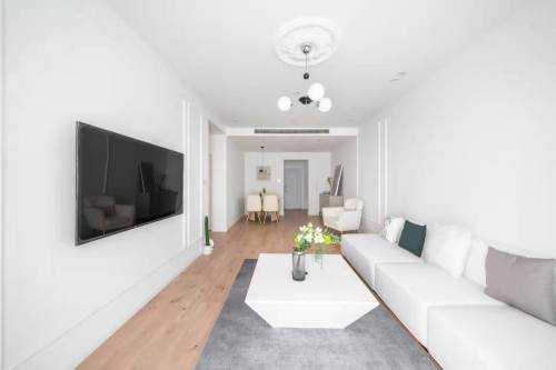 Housing image — Living Room
