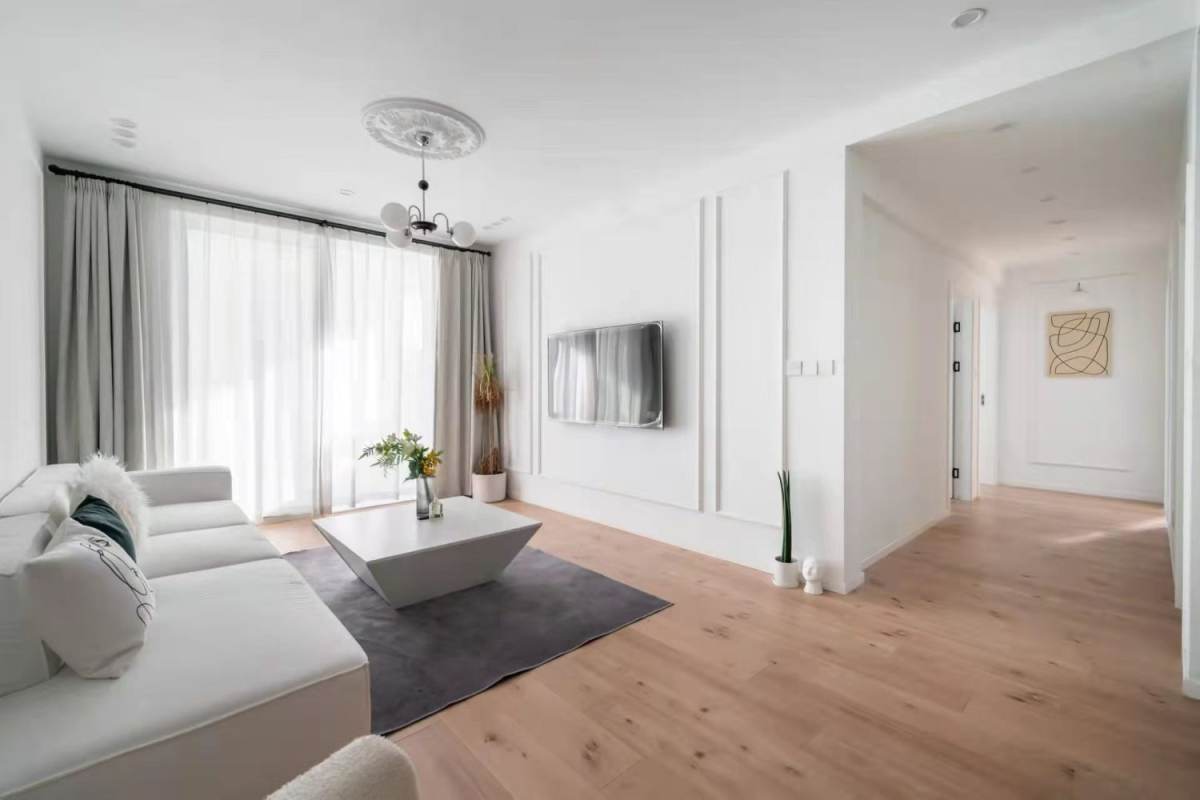 Housing image — Living Room