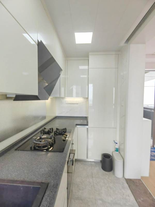 Housing image — Kitchen