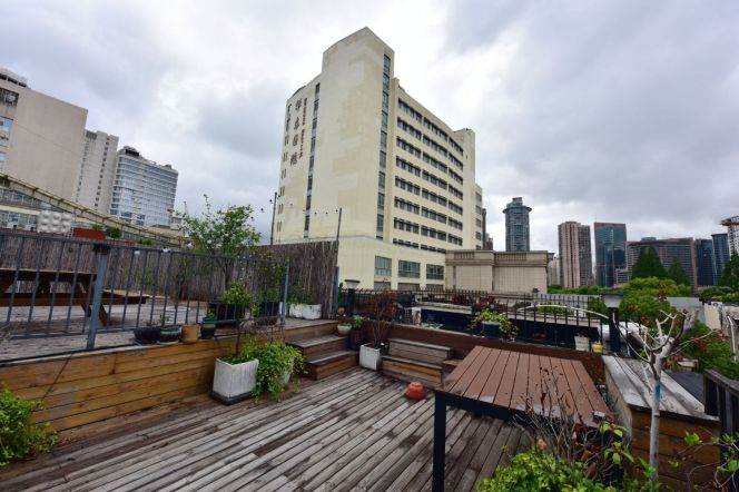 2BR Heritage Apartment near Changshu Rd Metro with Terrace
