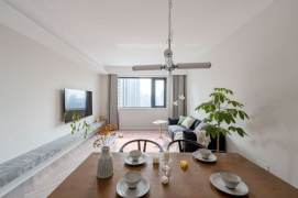 2BR Apartment near Jiaotong University Metro