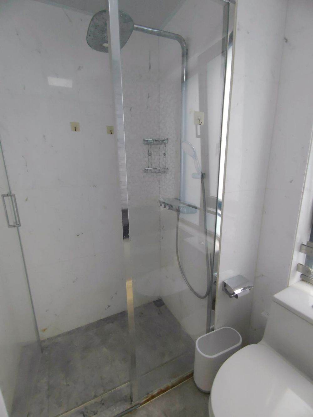 Housing image — Bathroom