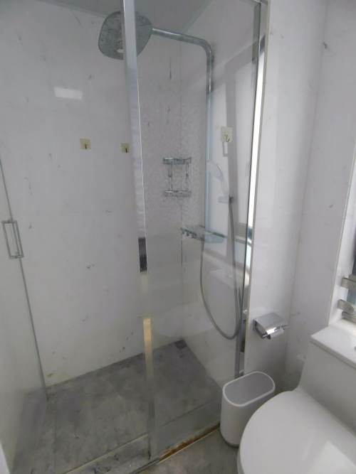 Housing image — Bathroom