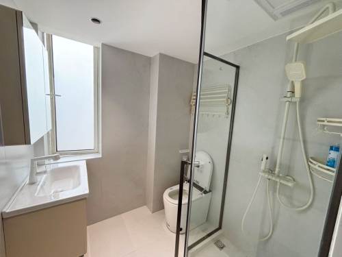 Housing image — Bathroom