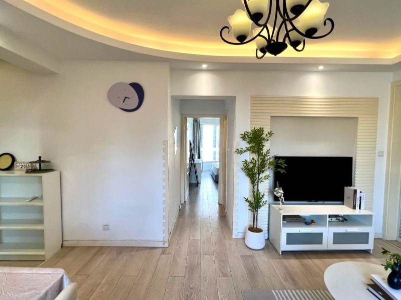 Housing image — Living Room