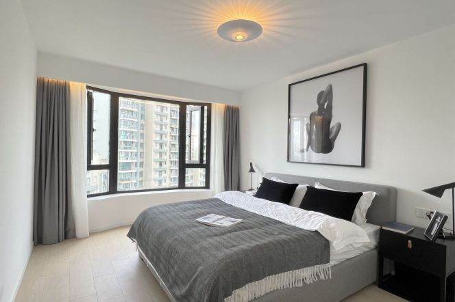 High-Floor 3BR Apartment at Da'an Garden (L13/L14)