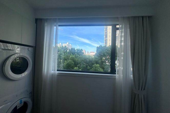 1BR Apartment near Jiaotong University Metro