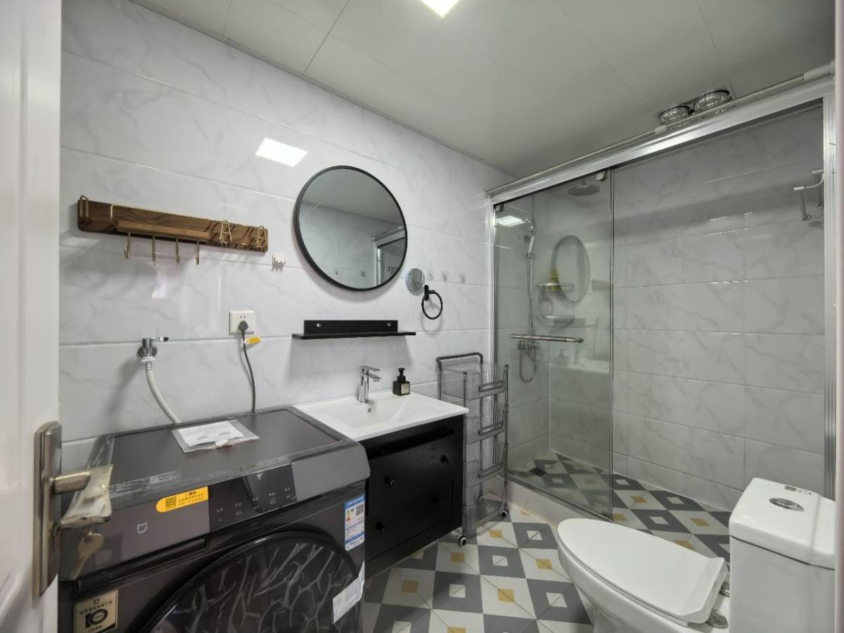 Housing image — Bathroom