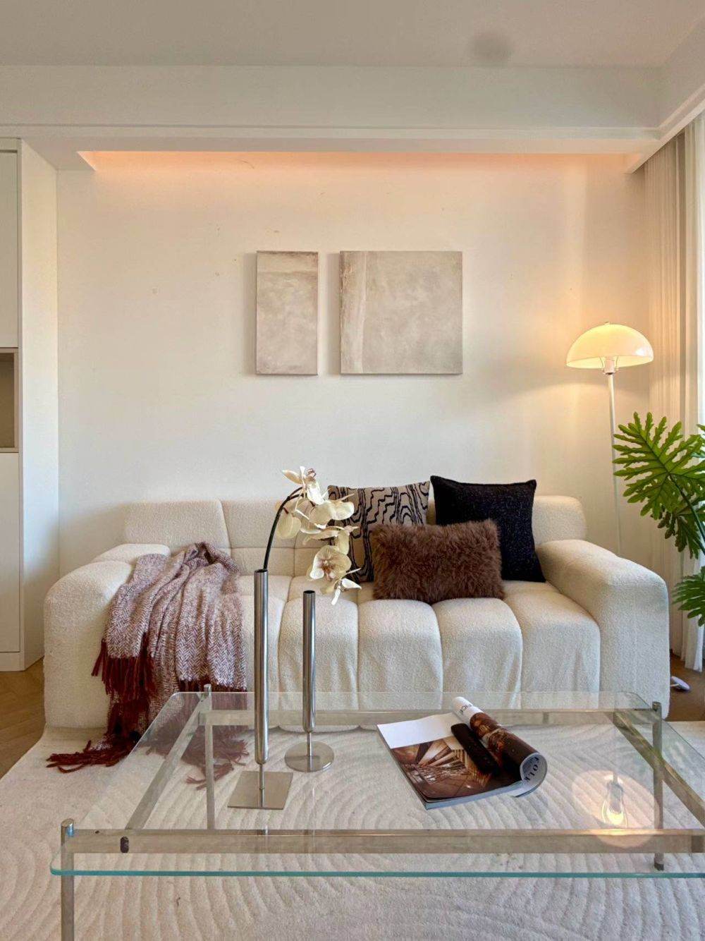 Housing image — Living Room