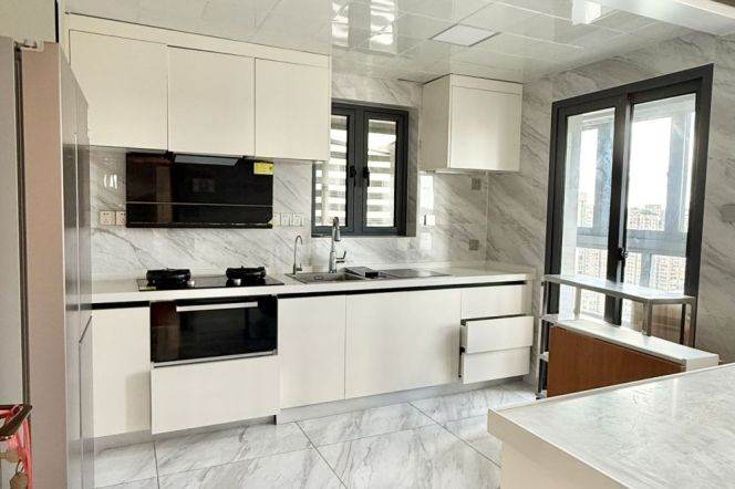 High-Floor 3BR Apartment at One Park Avenue