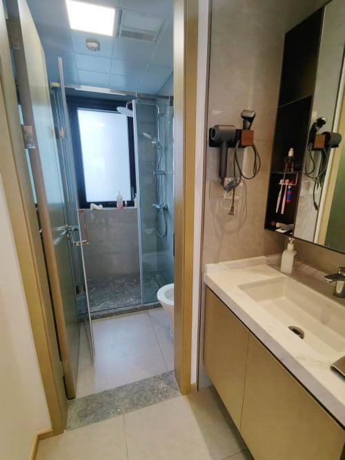 Housing image — Bathroom