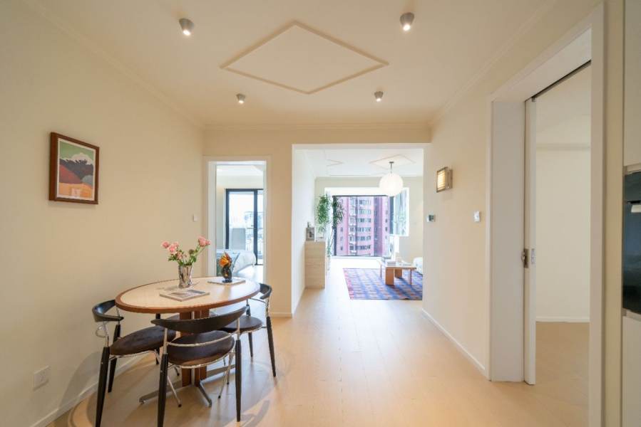 Housing image — Dining Area