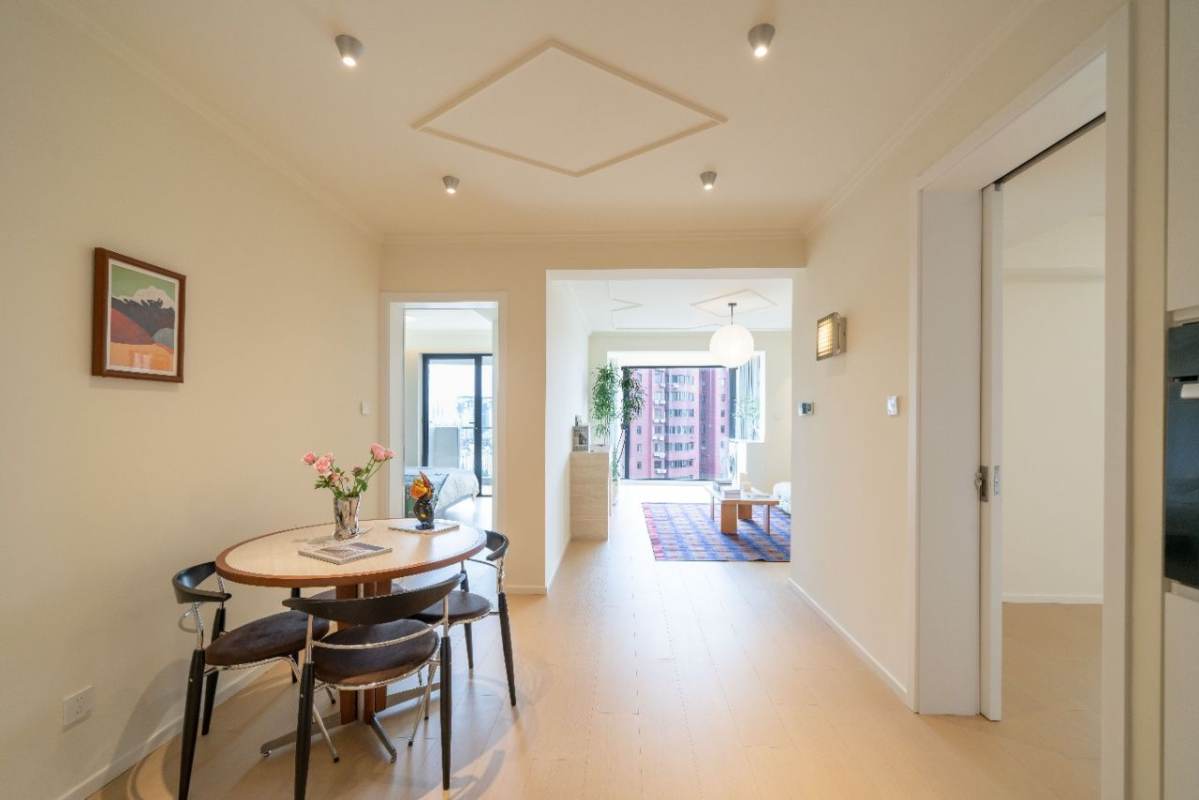 Housing image — Dining Area