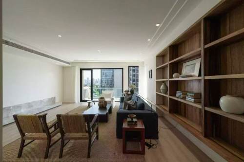 Housing image — Living Room