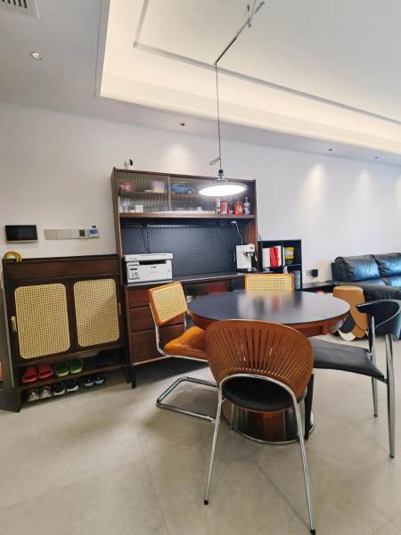 Housing image — Dining Area