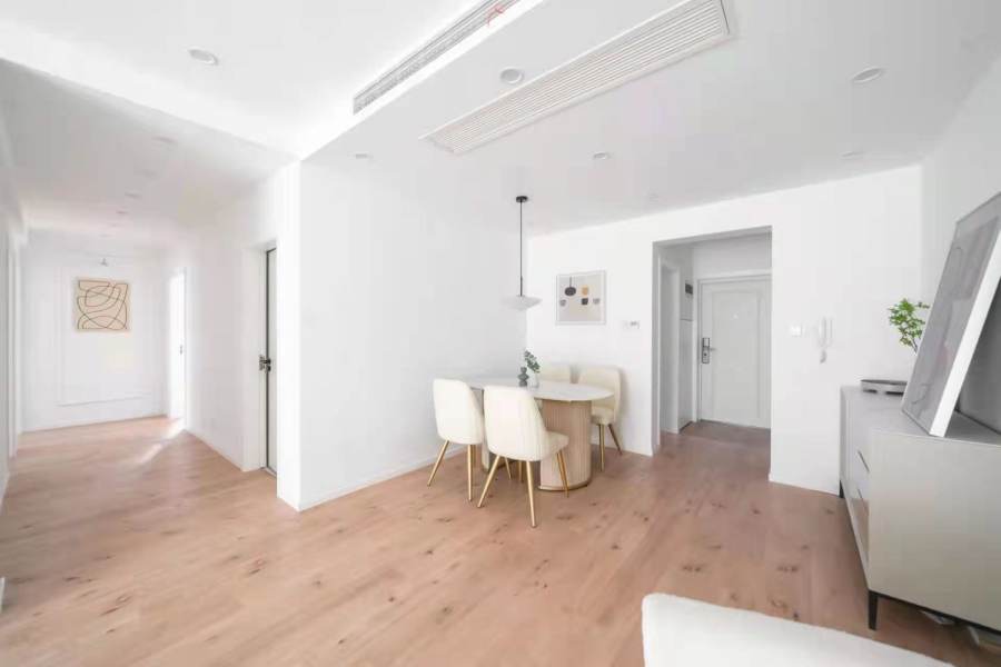 Housing image — Dining Area
