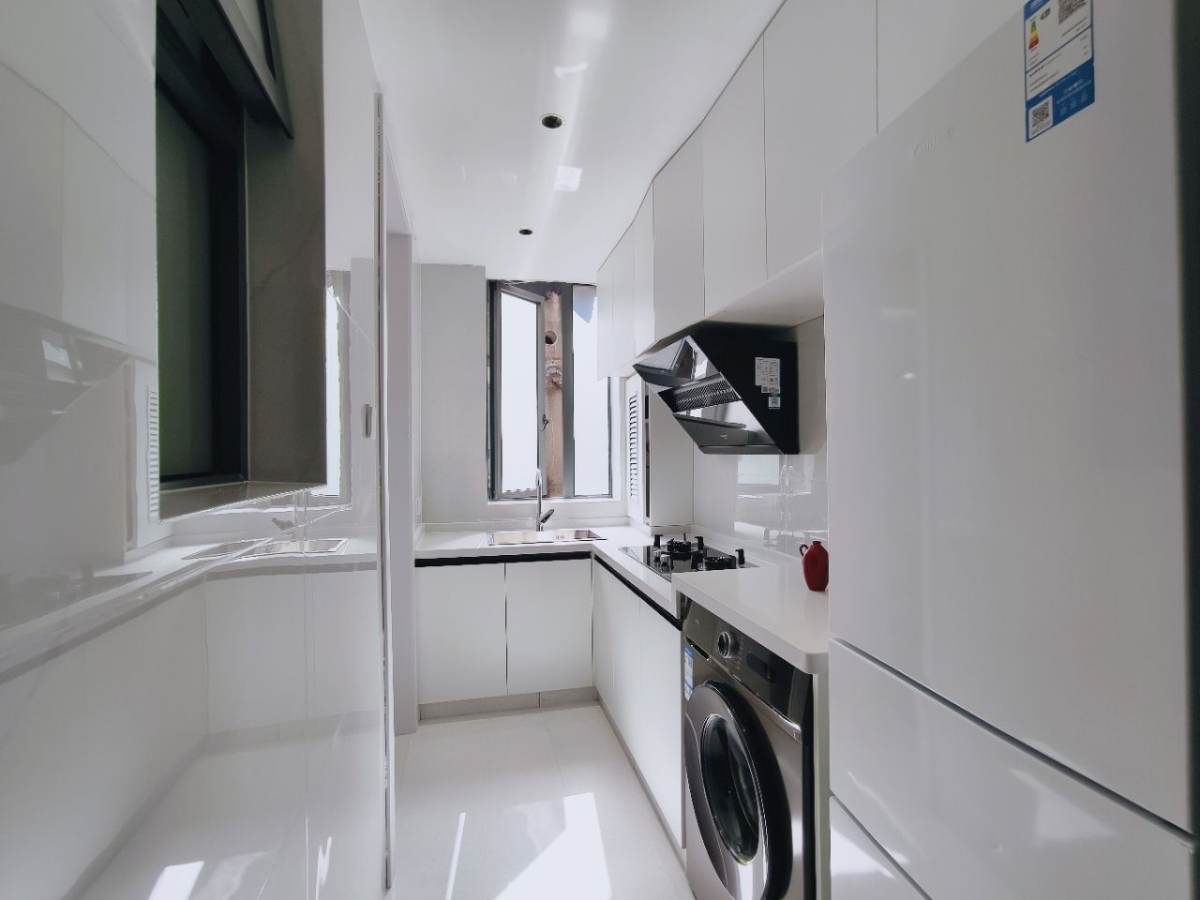 Housing image — Kitchen