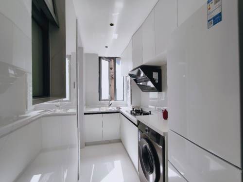 Housing image — Kitchen