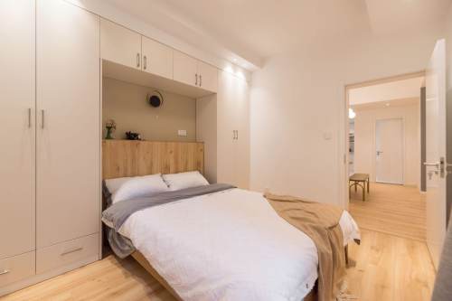 Housing image — Bedroom