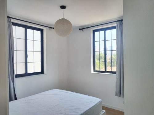 Housing image — Bedroom