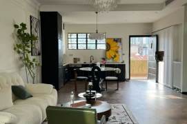 Spacious 2BR Apartment in Old Xuhui (L1/L7)